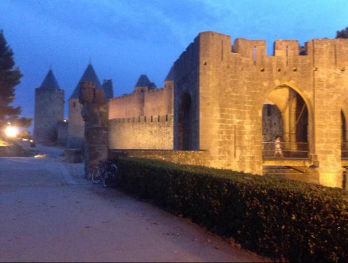 O Calme Apartment Carcassone Exterior photo